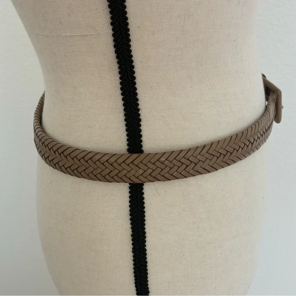 Vintage Talbots Tan Leather Belt